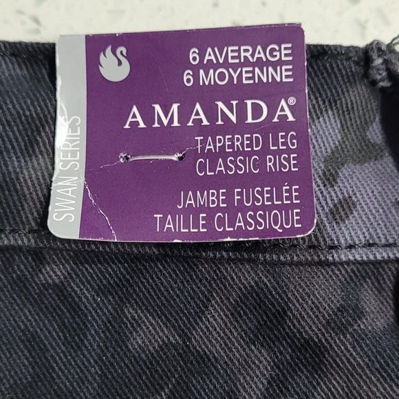 Gloria Vanderbilt Original Slimming Jeans Amanda Black Layered Stencils Denim - Picture 4 of 8